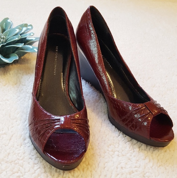 New York & Company Shoes - NY&Co maroon peep toe wedges, size 7